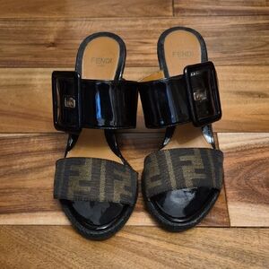 Fendi Black and Tan Women's Sandals Size 35.5
